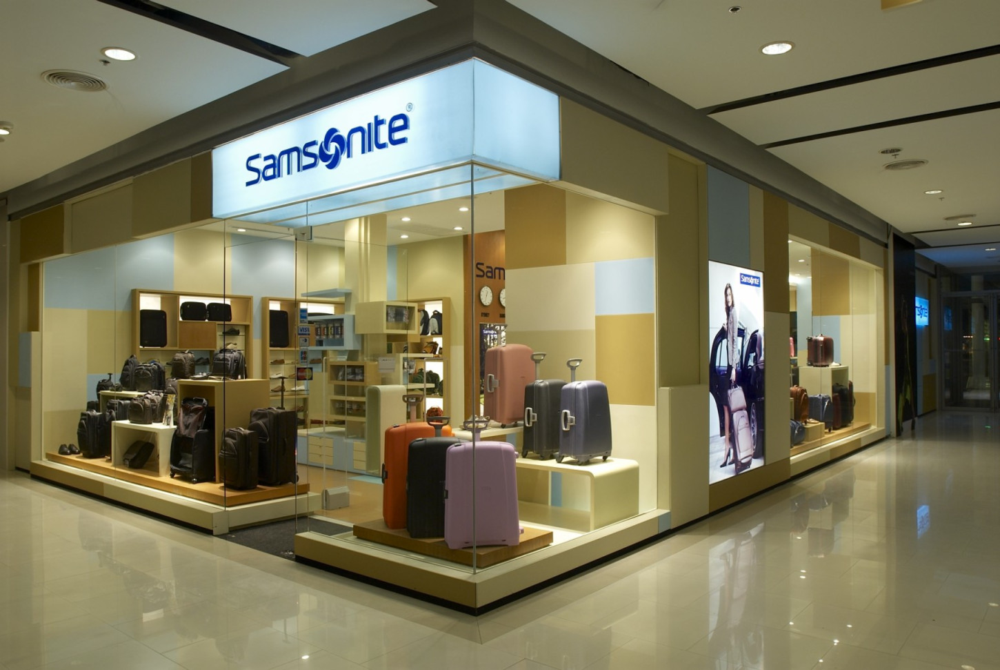 Samsonite Classics par : Cadre Architecteurs, travaux réalisés en 2007