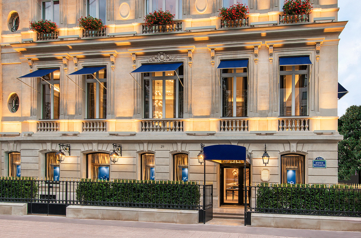Salon de haute joaillerie réalisé en 2016 par cadre architecteurs à Paris